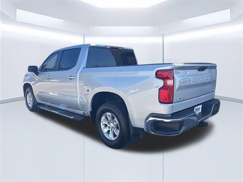 Used 2022 Chevrolet Silverado 1500 LT image 11
