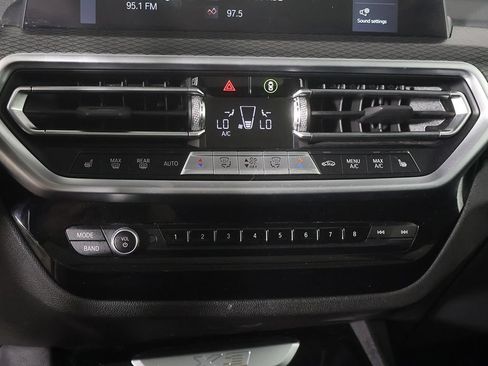 Used 2023 BMW X3 xDrive30i AWD/4WD image 47