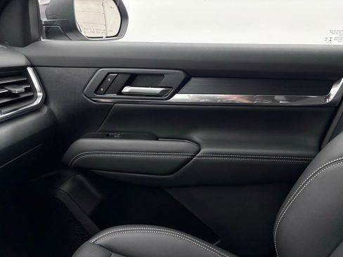 New 2026 GMC Terrain Elevation w/ Elevation Premium Package image 33