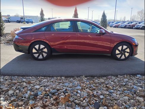 New 2025 Hyundai Ioniq 6 SE RWD image 7