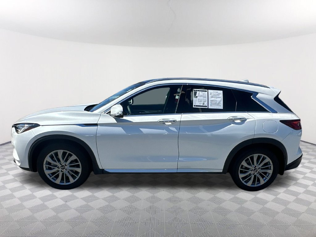 Certified 2023 INFINITI QX50 Luxe FWD image 8