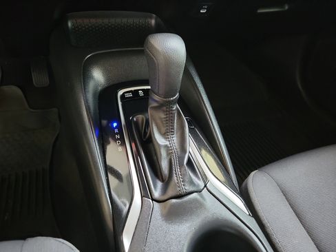 Used 2023 Toyota Corolla LE image 9