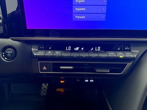 Used 2025 Toyota Camry XSE image 18