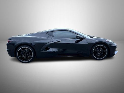 Certified 2022 Chevrolet Corvette Stingray Coupe w/ 1LT RWD image 4