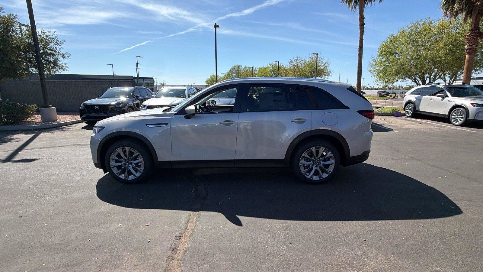 New 2026 MAZDA CX-90 3.3 Turbo w/ Preferred Package AWD/4WD image 4