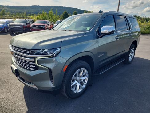 Certified 2024 Chevrolet Tahoe Premier w/ Premium Package AWD/4WD image 4