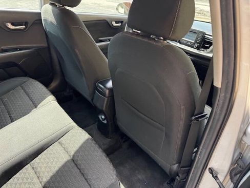 Used 2018 Kia Rio S image 16