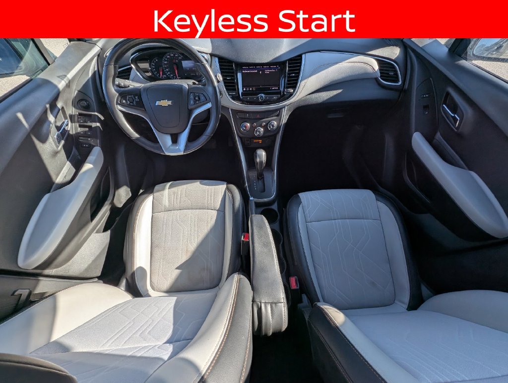 Used 2021 Chevrolet Trax LT w/ Driver Confidence Package FWD image 28