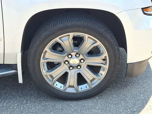Used 2017 Chevrolet Tahoe Premier AWD/4WD image 27
