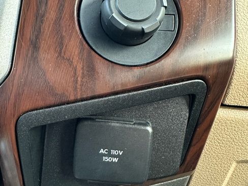 Used 2014 Ford F350 Lariat w/ Lariat Interior Package image 37