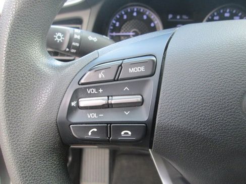 Used 2020 Hyundai Elantra SEL w/ Cargo Package (C1) image 16