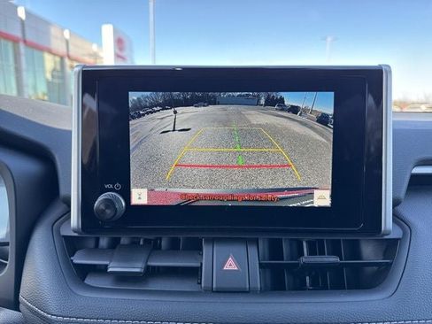 Certified 2025 Toyota RAV4 XLE w/ Convenience Package image 32