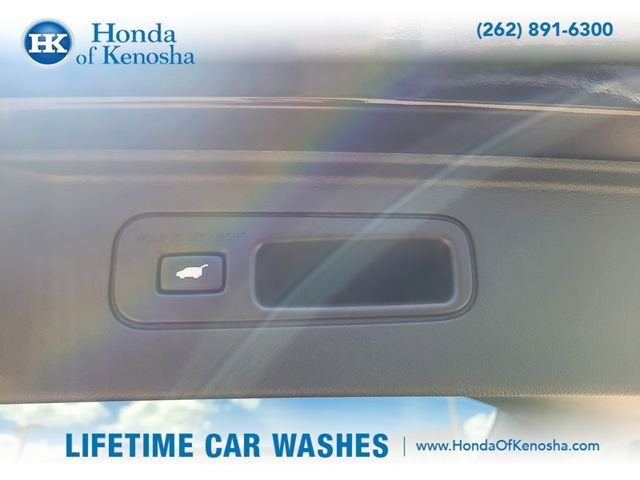 Used 2023 Honda Pilot Elite image 25