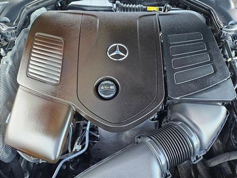 Used 2022 Mercedes-Benz C 300 Sedan image 21
