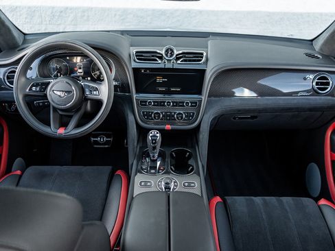 Used 2022 Bentley Bentayga Speed image 4