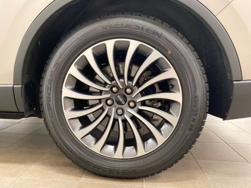 Used 2020 Lincoln Aviator Reserve w/ Equipment Group 201A AWD/4WD image 25
