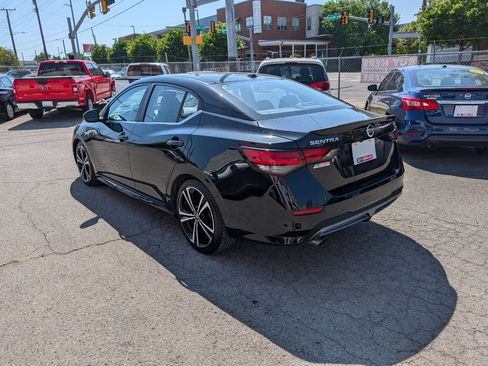 Used 2021 Nissan Sentra SR FWD image 8