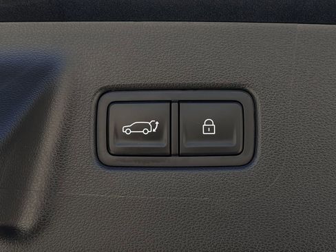 Used 2025 Hyundai Santa Fe SEL image 23