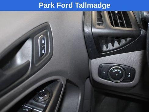Used 2022 Ford Transit Connect XL w/ CNG/LPG Engine Prep Package FWD image 17