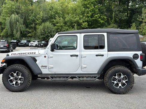 Certified 2022 Jeep Wrangler Unlimited Rubicon AWD/4WD image 4