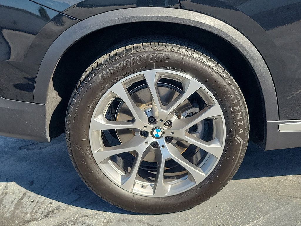 Used 2026 BMW X5 xDrive40i w/ Parking Assistance Package AWD/4WD image 6