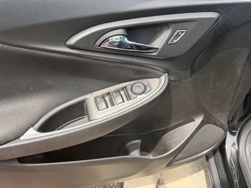 Used 2023 Chevrolet Malibu LT FWD image 11