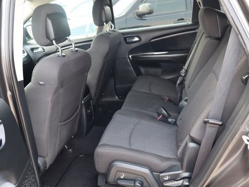 Used 2017 Dodge Journey SE w/ Popular Equipment Group AWD/4WD image 21
