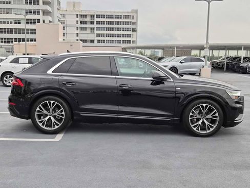 Certified 2023 Audi Q8 Prestige w/ Prestige Package image 7