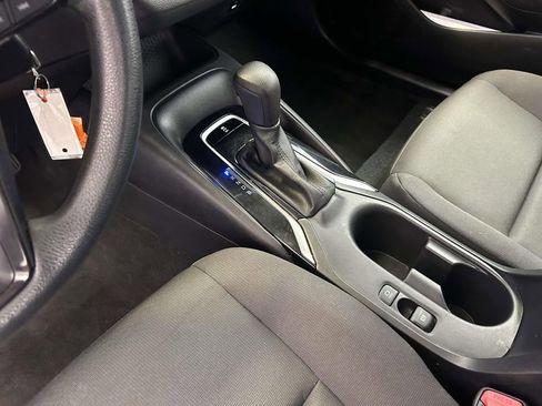 Used 2024 Toyota Corolla LE FWD image 21