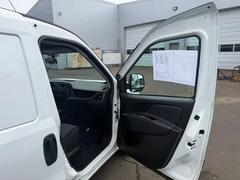 Used 2018 RAM ProMaster City Tradesman FWD image 17