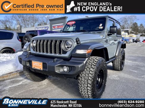 Certified 2025 Jeep Wrangler Sport AWD/4WD image 1