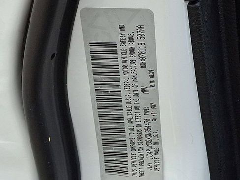 Used 2016 Jeep Cherokee Limited image 32