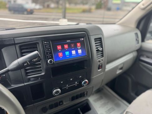 Used 2019 Nissan NV 3500 S image 34