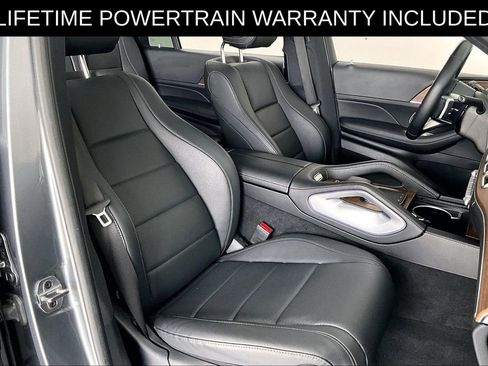 Used 2025 Mercedes-Benz GLS 450 4MATIC w/ AMG Line Exterior image 9