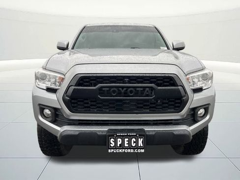 Used 2022 Toyota Tacoma SR5 image 7