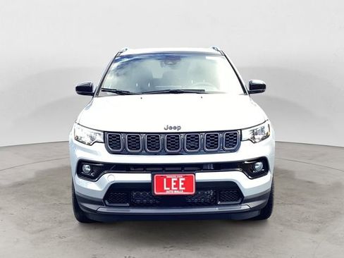 New 2026 Jeep Compass Limited image 9