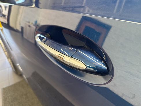 Used 2022 Buick Envision Avenir w/ Technology Package II image 12