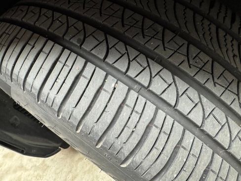 Certified 2023 BMW 760i xDrive w/ Executive Package image 31