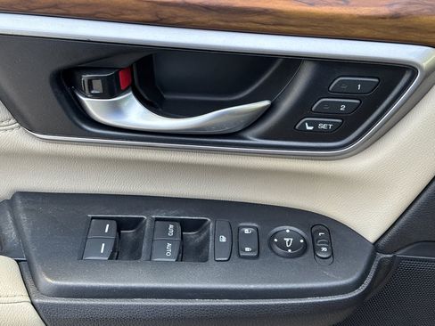 Used 2018 Honda CR-V EX-L image 15