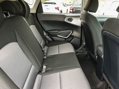 Used 2024 Kia Soul LX w/ Option Group 015 image 19