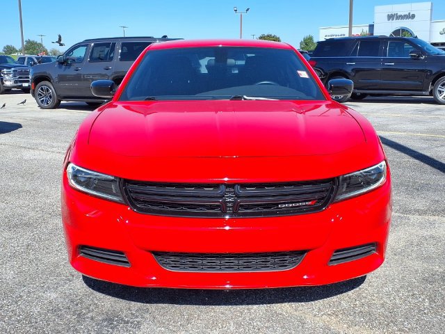 Used 2023 Dodge Charger SXT RWD image 2