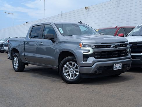 Used 2026 Chevrolet Silverado 1500 RST RWD image 2