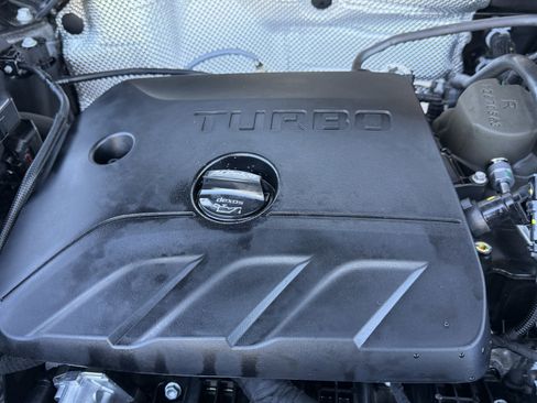 Used 2025 Buick Encore GX Sport Touring w/ Comfort Package image 35