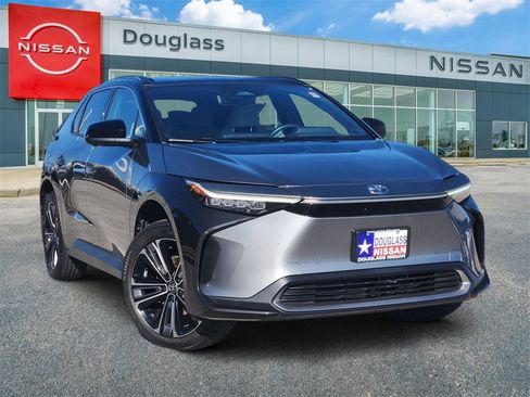 Used 2023 Toyota bZ4X AWD w/ Weather Package image 1