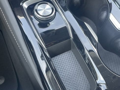 New 2025 Buick Envision Avenir image 17