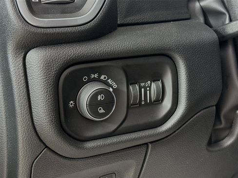 New 2026 RAM 1500 Big Horn AWD/4WD image 10