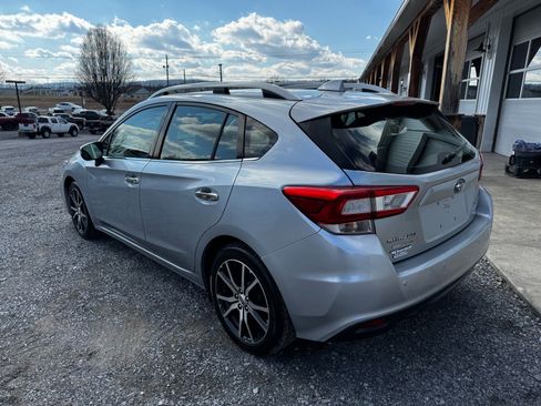 Used 2017 Subaru Impreza 2.0i Limited w/ Moonroof/BSD & Rcta/Eyesight image 7