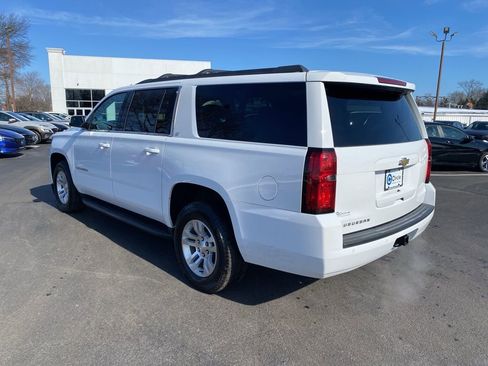 Used 2019 Chevrolet Suburban LT w/ Max Trailering Package image 8