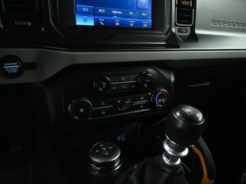 Certified 2021 Ford Bronco Badlands AWD/4WD image 16