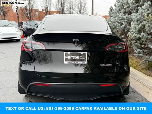 Used 2024 Tesla Model Y Performance image 7